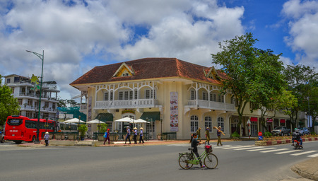 Dalat, Vietnam - Nov 27, 2017. Street in Dalat, Vietnam. Da Lat was developed as a resort by the French in the early 1900s.のeditorial素材