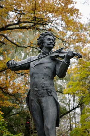 Saint Petersburg, Russia - Oct 12, 2016. Monument of Johann Strauss II at autumn park in Saint Petersburg, Russia.のeditorial素材