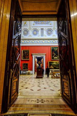 St. Petersburg, Russia - Oct 13, 2016. Interior of Hermitage Museum. It was founded in 1764, is the second-largest art museum in the world.のeditorial素材