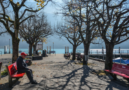 Brienz, Switzerland - Oct 21, 2018. Lakeside park in Brienz, Switzerland. Brienz is a beautiful town on the lakeside, attracting many tourists.のeditorial素材