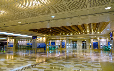 Dubai, UAE - Dec 5, 2018. Interior of metro station in Dubai. Until 2016, the Dubai Metro was the world longest driverless metro network (75km).のeditorial素材
