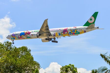 Singapore - Mar 27, 2019. B-16722 EVA Airways Boeing 777-300ER (Hello Kitty Shining Star Livery) landing at Changi Airport (SIN).のeditorial素材
