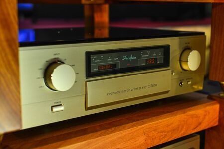 Saigon, Vietnam - Sep 29, 2019. Midrange hifi system with the amplifier for display at the store in downtown of Saigon (Ho Chi Minh City), Vietnam.のeditorial素材