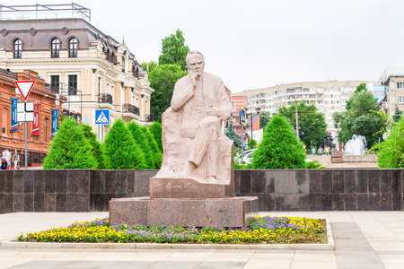 Saratov / Russia - July 18, 2018: Writer Konstantin Alexandrovich Fedin. The monument in Saratov was opened on November 5, 1986.のeditorial素材