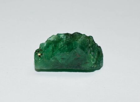 Emerald raw gemstoneの写真素材
