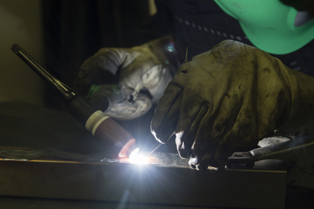 Welding by TIG.