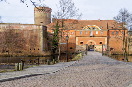 Spandau Citadel, one of the best preserved Renaissance military structures of Europe, now a museum. The Part of the bastion Koenig (king bastion) with the Julius tower and the gate house with a draw bridge, now the main public entrance.のeditorial素材