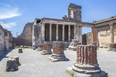 Ruins of the ancient city of Pompeii near the volcano Vizuvius, Pompei, Naples, Italy.の写真素材