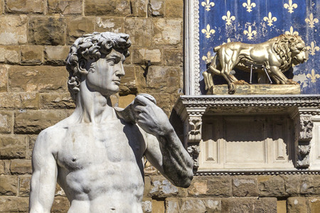 Statue of David by Michelangelo outside Palazzo Vecchio  (Old Palace) on Piazza della Signoria, Florence, Tuscany, Italyのeditorial素材