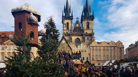 PRAGUE, CZECH REPUBLIC - DECEMBER 1, 2019: Traditional Christmas market in Stare Mesto old square, Prague, Czech Republicのeditorial素材