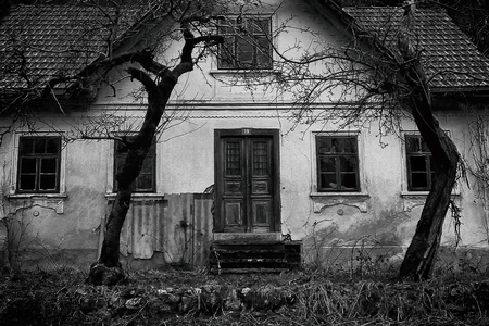 Horror scene of a scary woman