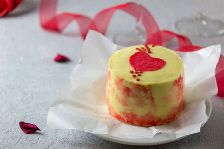 A small Korean-style bento cake in a box for one person. Cute dessert gift for birthday and...