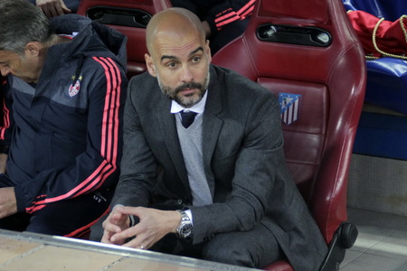 MADRID, SPAIN - April 27, Pep Guardiola Coach in Action During the semifinal match of the UEFA Champions League first leg entre Atletico Madrid and the Bayen Munich at the Vicente Calderon April 27, 2016 Madrid, Spainのeditorial素材