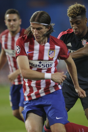 MADRID, SPAIN - April 27: Luis Felipe in action During the semifinal match of the UEFA Champions League first leg between Atletico Madrid and the Bayen Munich at the Vicente Calderon April 27, 2016 Madrid, Spainのeditorial素材