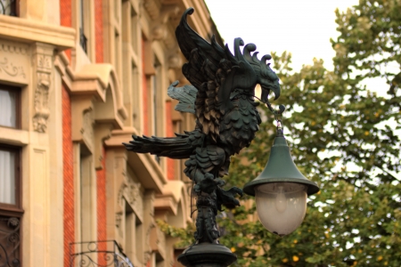 streetlight held by an eagleの写真素材