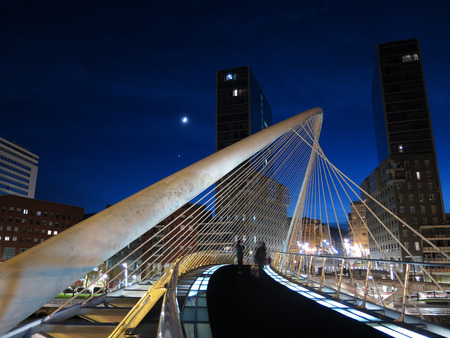 museum in bilbao at nightのeditorial素材