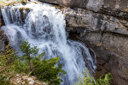 Ordesa's Delight: Breathtaking Waterfall Unveils Nature's Majesty in the National Parkの写真素材