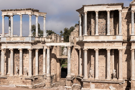 Marble columns and statues decorating the scaenae frons of the roman theatre in mÃ©rida, spain, a unesco world heritage siteの写真素材