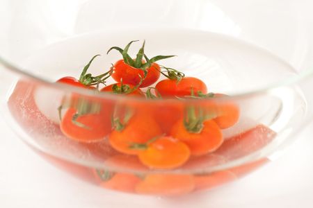 Tomato on the waterの写真素材