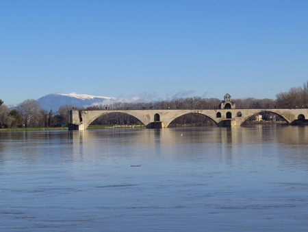 Avignon, Pont Saint Benezet - Bridge, Franceのeditorial素材