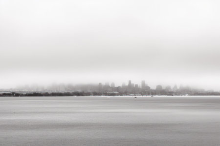 Manhattan Skyline in a Foggy Winter Day, New York Cityの素材