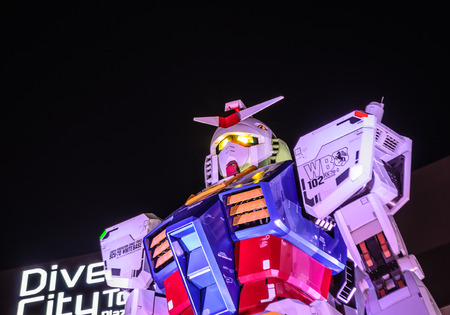 Tokyo, Janpan - January 06, 2015: The 1:1 scale mobile suit Gundam RX78-2 which is 18 metres high. It is located in front of the \"Diver City\" to present the Gundam Front, Tokyo, Japan.のeditorial素材