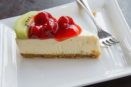 Cookie Cheesecake, Jam strawberries and kiwi fruit.の写真素材