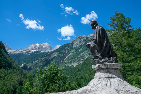 Monument to Dr. Julius Kugy in the Trenta Valley near the mountain pass Vrsic in Sloveniaのeditorial素材