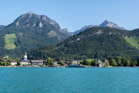 Lake Wolfgang in sunset, Austriaの写真素材
