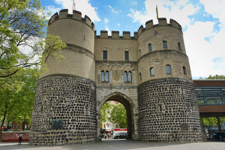 Hahnen Gate - Hahnentorburg(Stadttor) in Rudolfplatz in Koln,Germany, 2017のeditorial素材