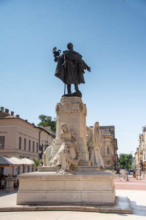 Kossuth Lajos Sttatue in the city center of Szeged. ,,Hungary ,July 2021,のeditorial素材