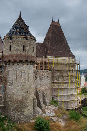ROMANIA , Corvin Castle, Hunyadi Castle ,july,2021,Hunedoara, Transylvania,roof repairsのeditorial素材