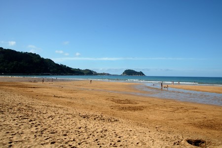 AT ZARAURZ - SPAIN - On 08/29/2017 - The beautiful beach of Zarautz and landscape of basque coast, Spain のeditorial素材