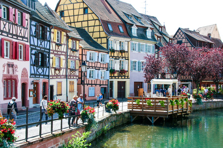 At Colmar - France - On 08/11/2016 - Colorful half-timbered  houses reflecting in canals in the historicql center of Colmar, Alsace.のeditorial素材