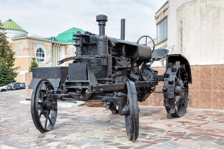 Belgorod, Russia - October 06, 2015: Old tractor located near the entrance of the Belgorod Museum of local loreのeditorial素材