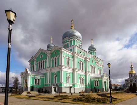 Diveevo, Russia - March 20, 2015: Trinity Cathedral of Holy Trinity-Saint Seraphim-Diveyevo Monastery. Nizhny Novgorod Region. Russiaのeditorial素材