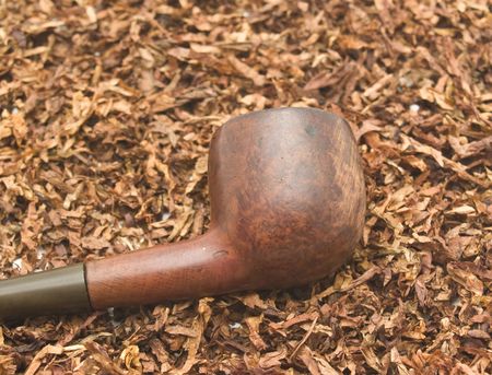 tobacco and pipeの写真素材