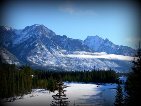 Winter Mountain Valleyの写真素材