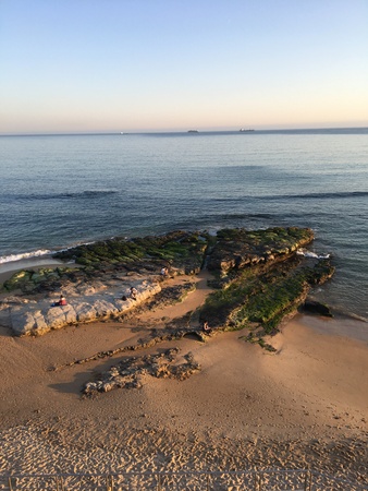 Cascais rocky beach  - Portugalの写真素材