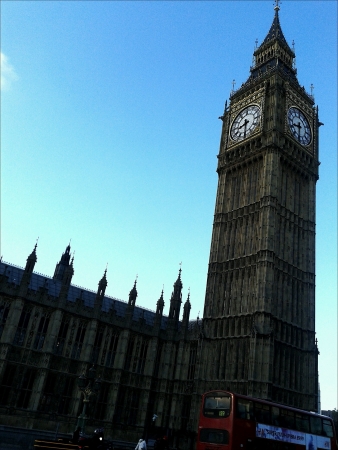 Close-up of Big Ben London.の素材