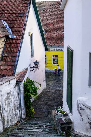 SZENTENDRE, HUNGARY - November, 2017: Typical cobbled street of charming little town Szentendre, near Budapest, Hungary. Sunne dayのeditorial素材