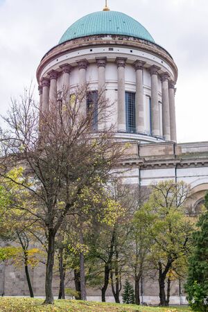 ESZTERGOM, HUNGARY - Nomember, 2017: View on the famous Basilica of Esztergom in Esztergom, Hungary. Sunny dayのeditorial素材