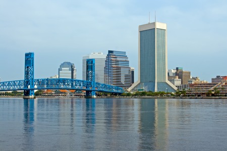 downtown Jacksonville, Florida from across the St. Johns Riverの写真素材