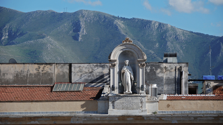Madonna statue on the roof in Palermo, Sicily, Italyのeditorial素材