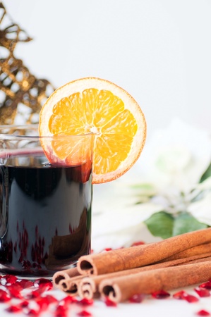 Mulled red wine, orange and cinnamon .の写真素材