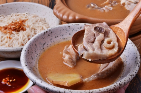 Sesame oil chicken - A Popular Taiwan food in winterの写真素材