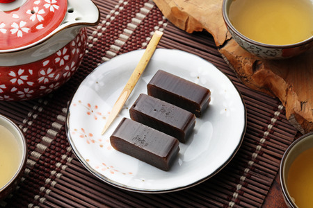 Tea and red bean jellyの写真素材