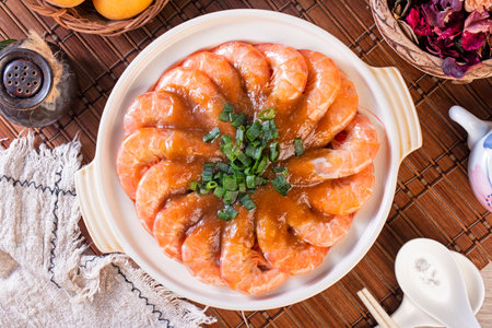 Garlic rice noodles with shrimps in clay potの写真素材
