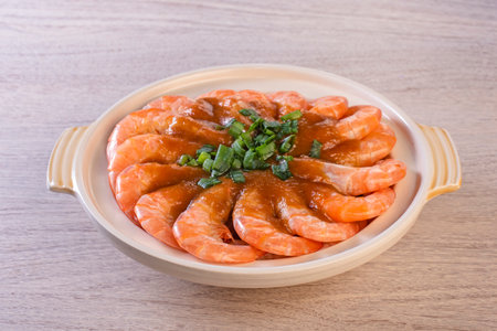 Garlic rice noodles with shrimps in clay potの写真素材