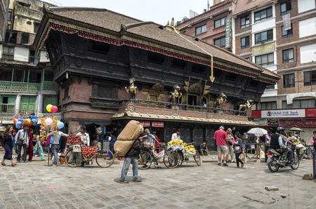 Busy Asan Tole Market with workers, local and tourists, Indra Chowk, Kathmandu Nepal.のeditorial素材